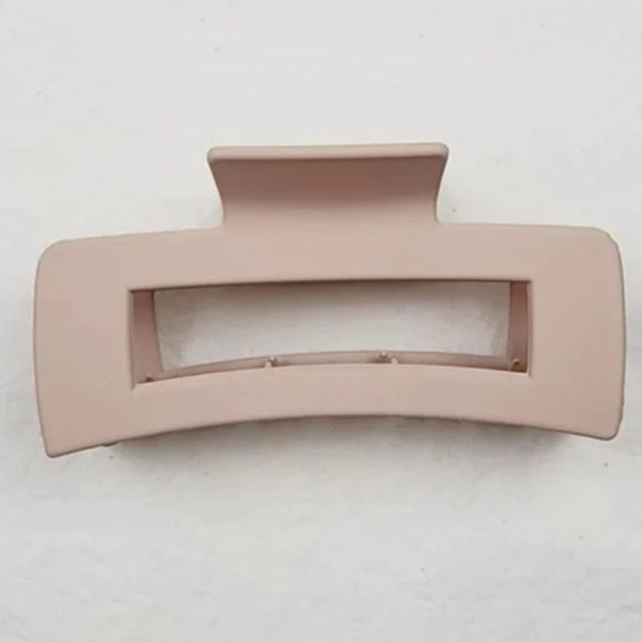 Claw Clip Hair Accessories - Picture 3 of 3